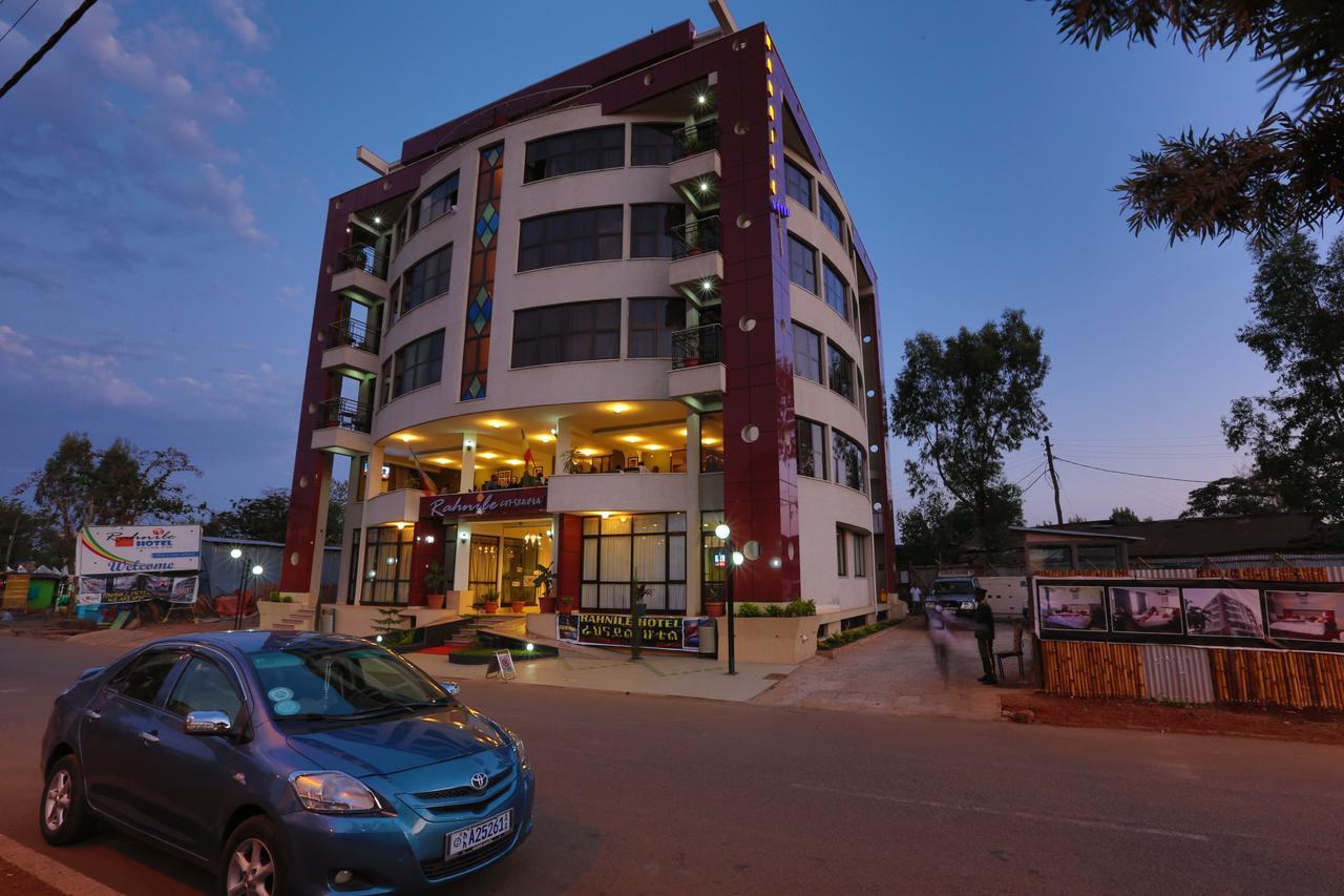 Rahnile Hotel Bahir Dar Exterior foto