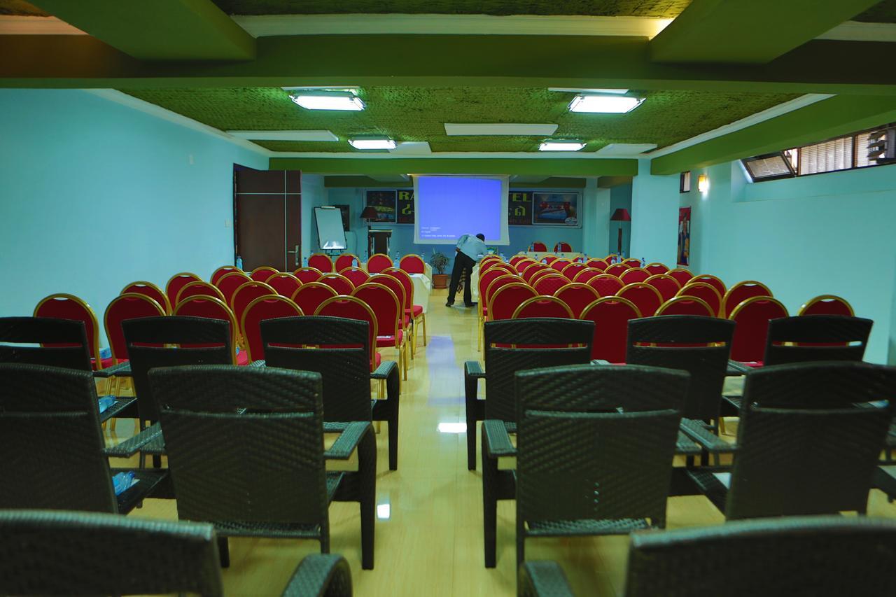 Rahnile Hotel Bahir Dar Exterior foto